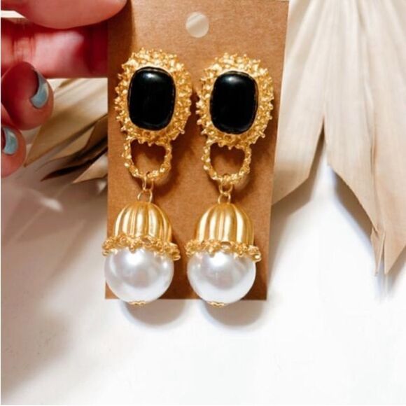 Retro pearl drop earrings A40 - Picture 5 of 9